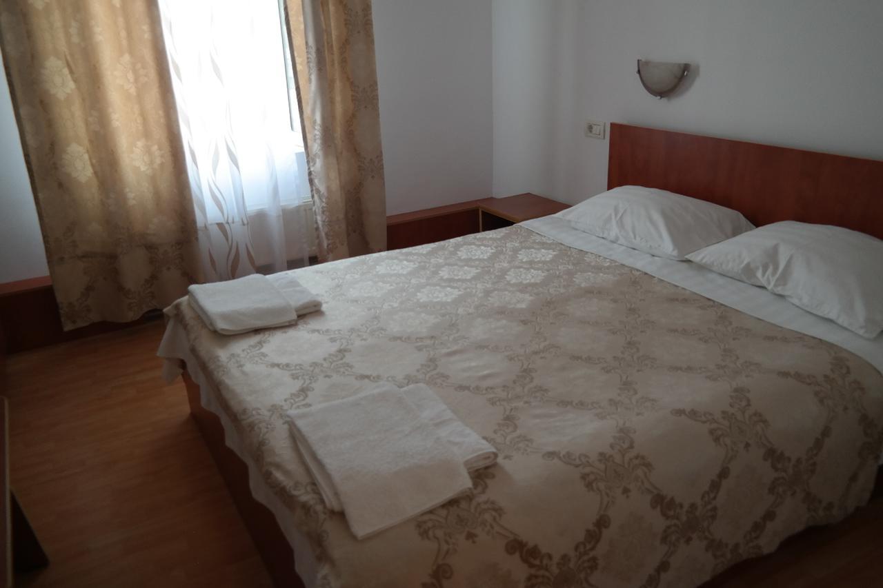 Motel Valentina Ion Roata Luaran gambar